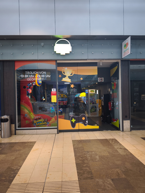 Lumis Experience play equipment 1 Stores